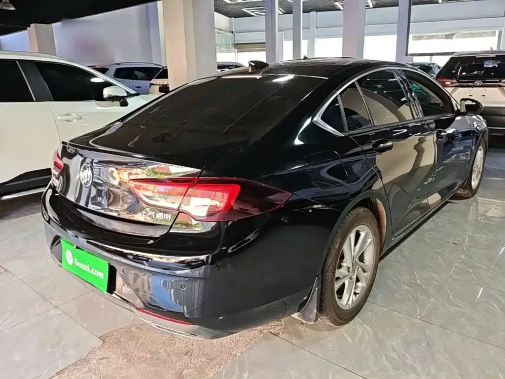 Buick Regal — фото 8