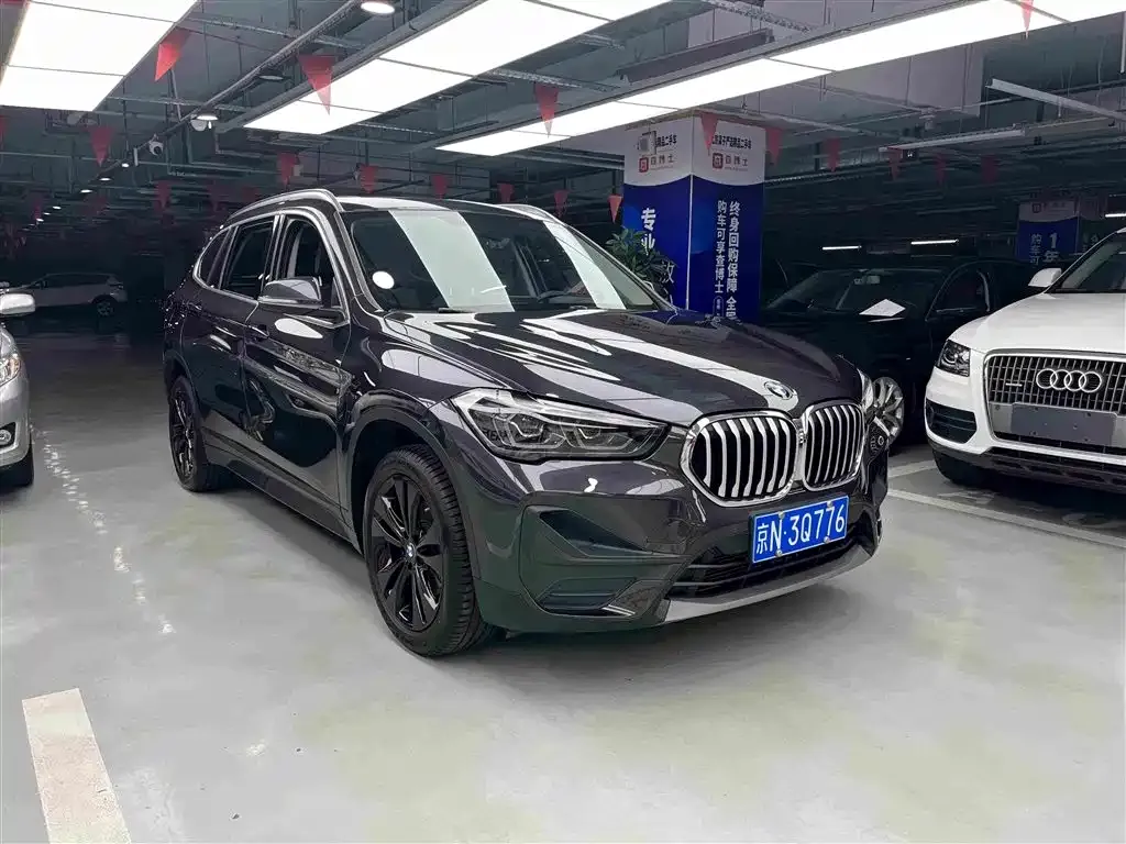 BMW X1 — фото 1