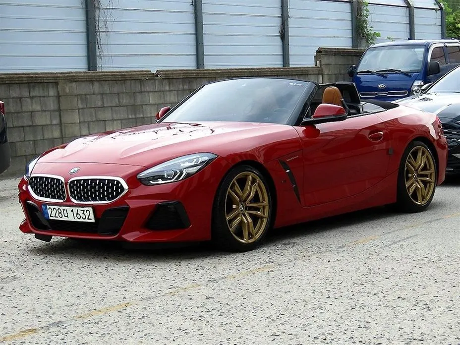 BMW Z4 — фото 1