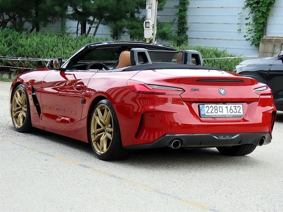 BMW Z4 — фото 3