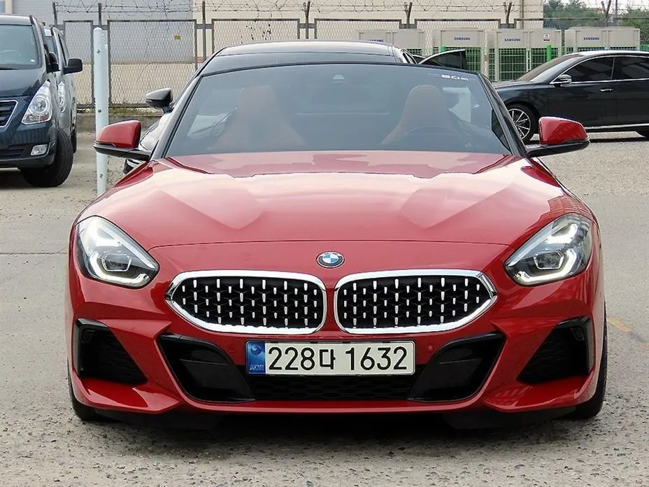 BMW Z4 — фото 10