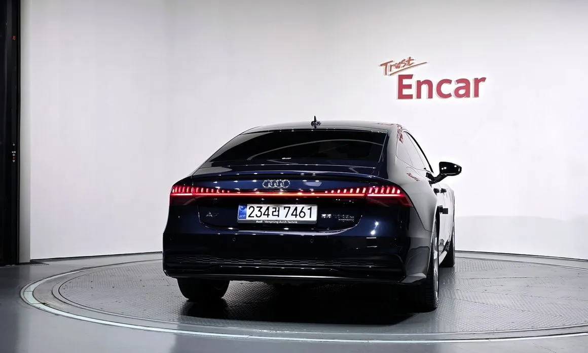 Audi A7 — фото 5