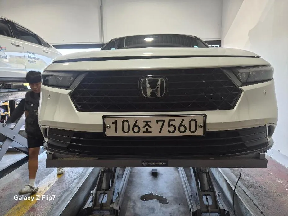 Honda Accord — фото 1