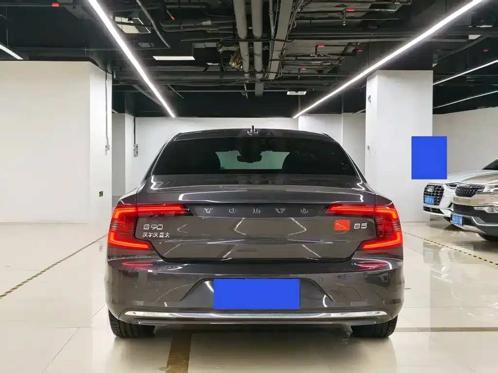 Volvo S90 — фото 3