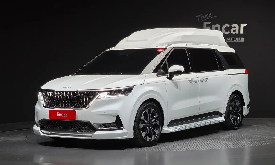 Kia Carnival — фото 1