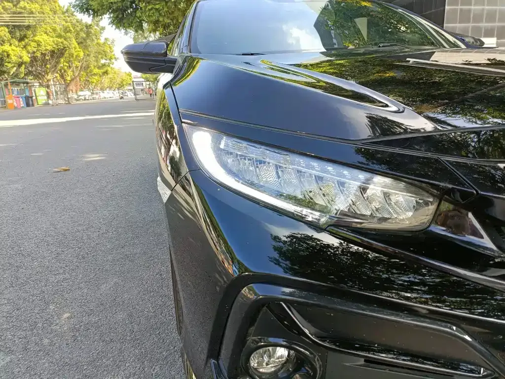 Honda Civic — фото 4