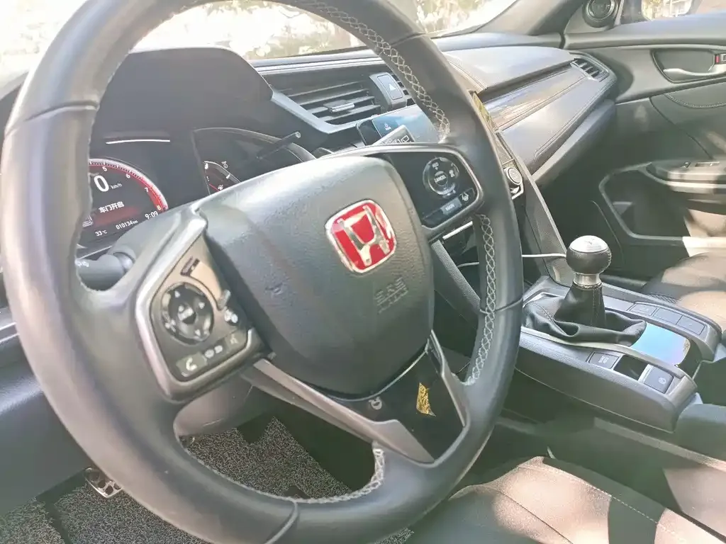 Honda Civic — фото 2