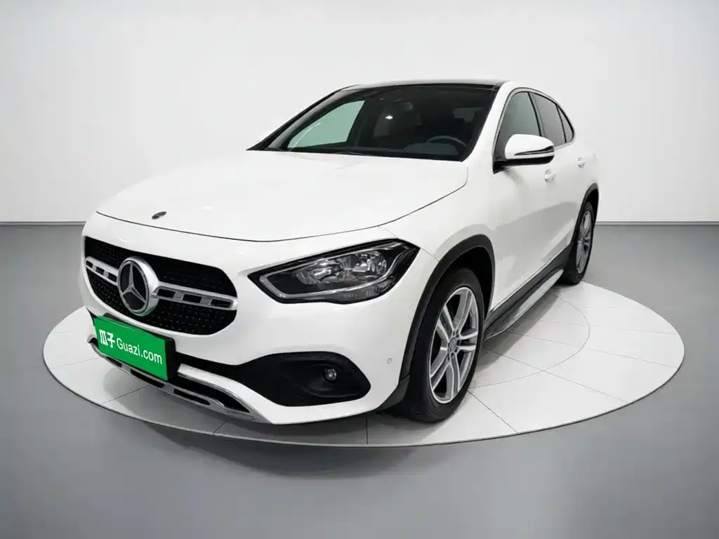 Mercedes-Benz GLA — фото 3