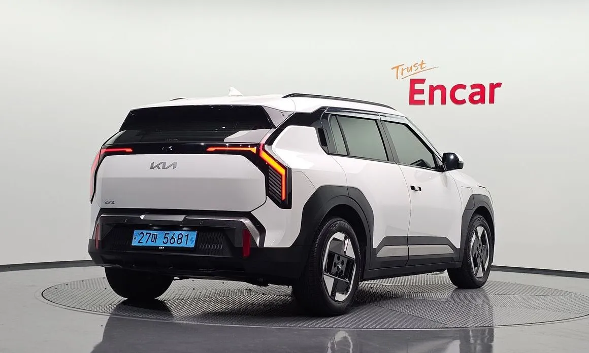 Kia EV3 — фото 3