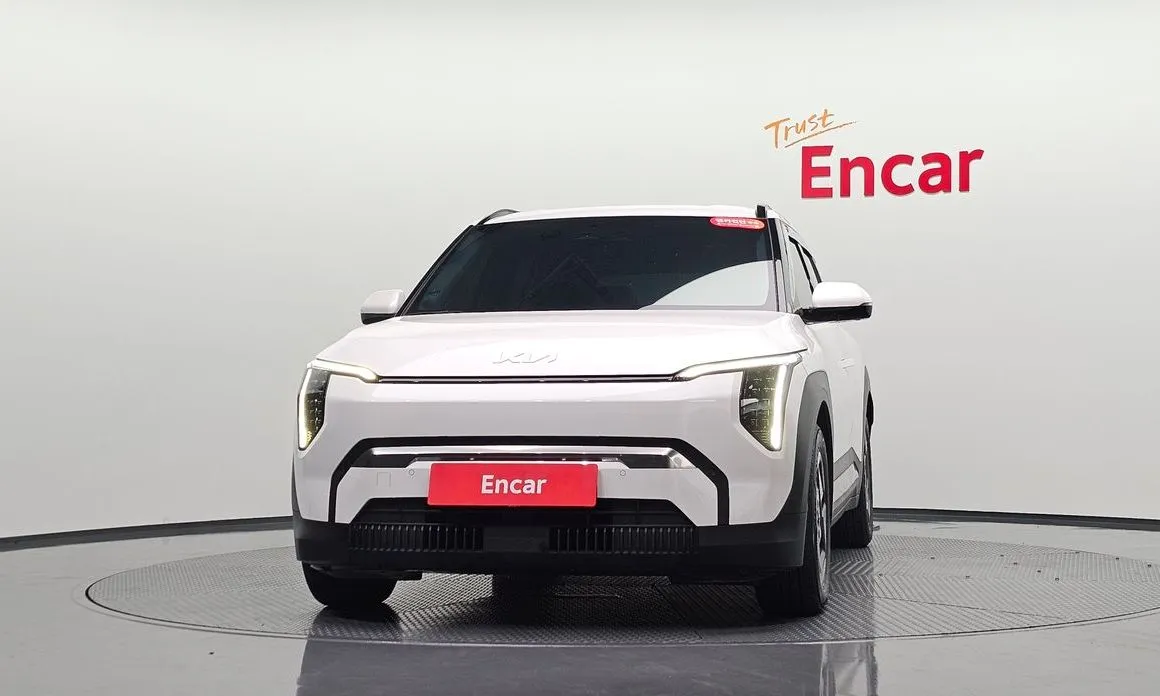 Kia EV3 — фото 2