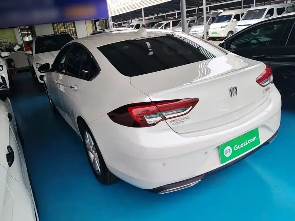 Buick Regal — фото 10