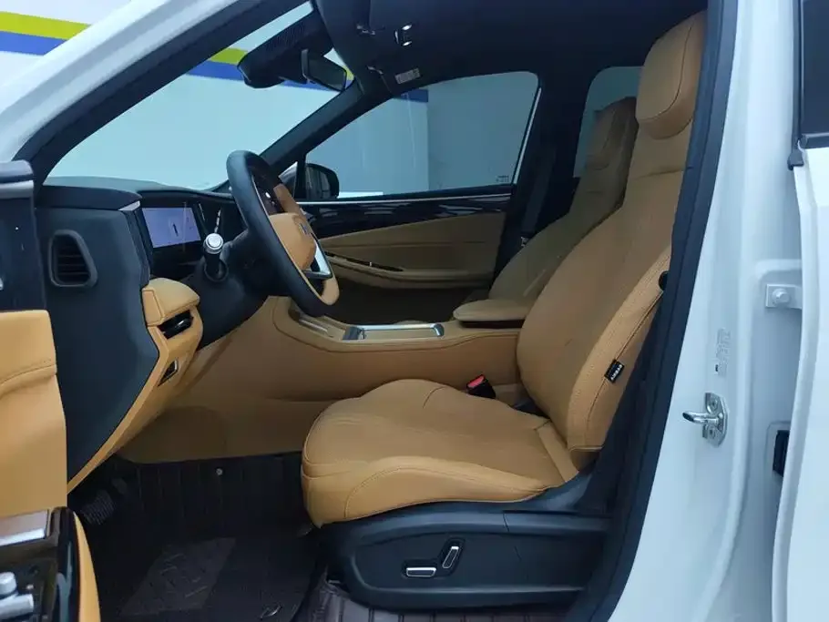 Geely Galaxy L7 — фото 3