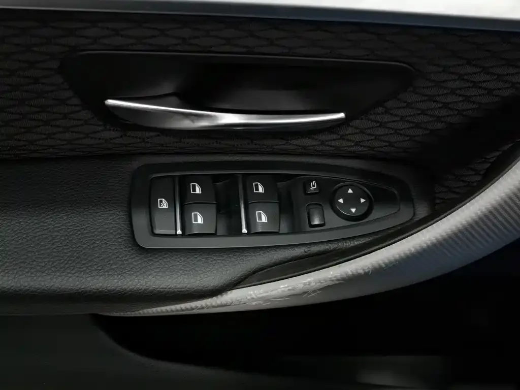 BMW 4 Series — фото 4