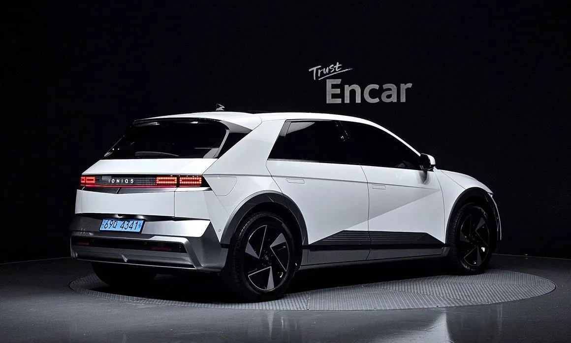 Hyundai Ioniq5 — фото 3