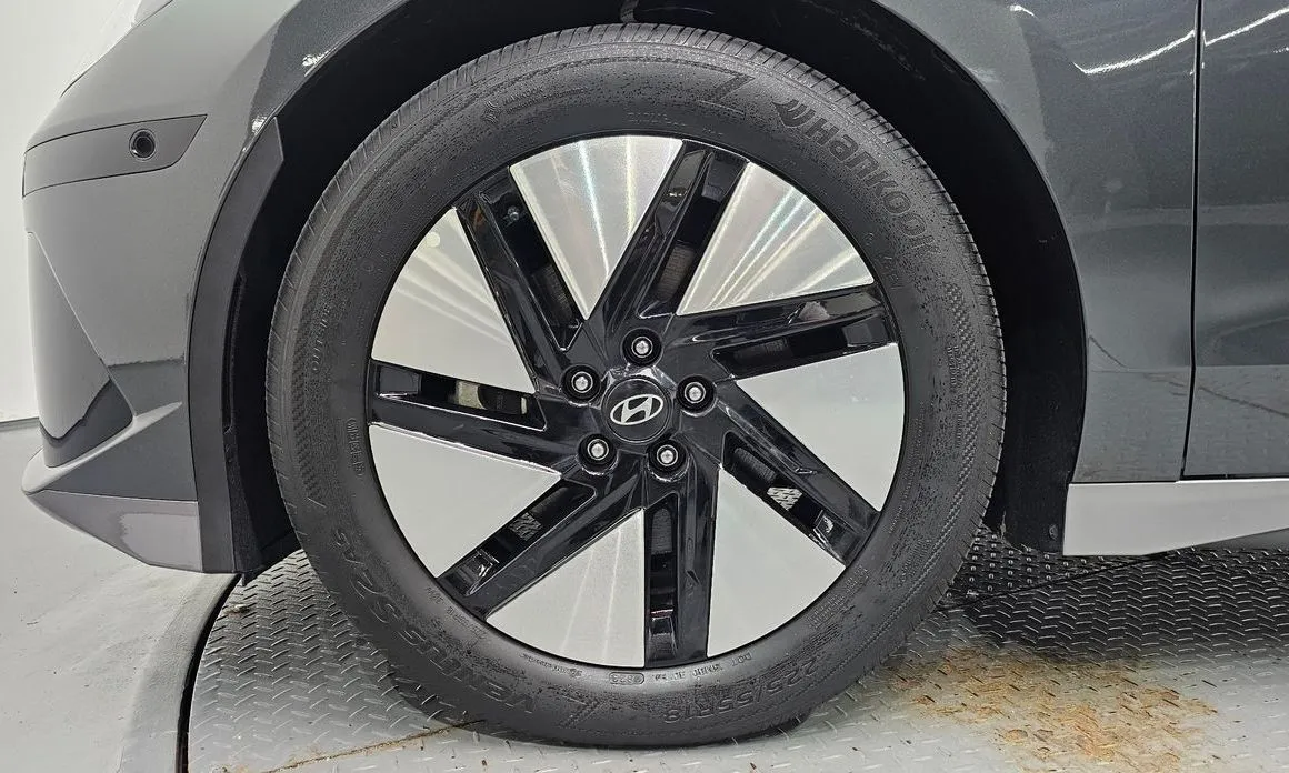 Hyundai Ioniq6 — фото 7
