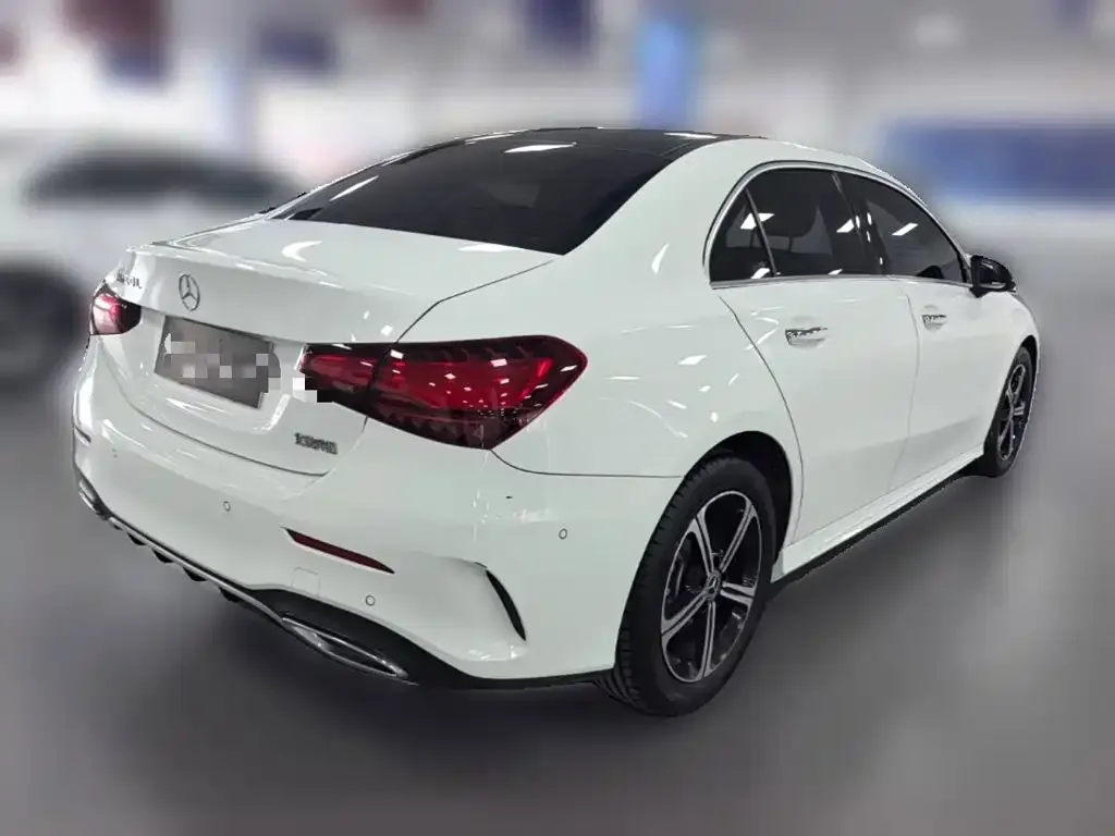 Mercedes-Benz A-Class — фото 6