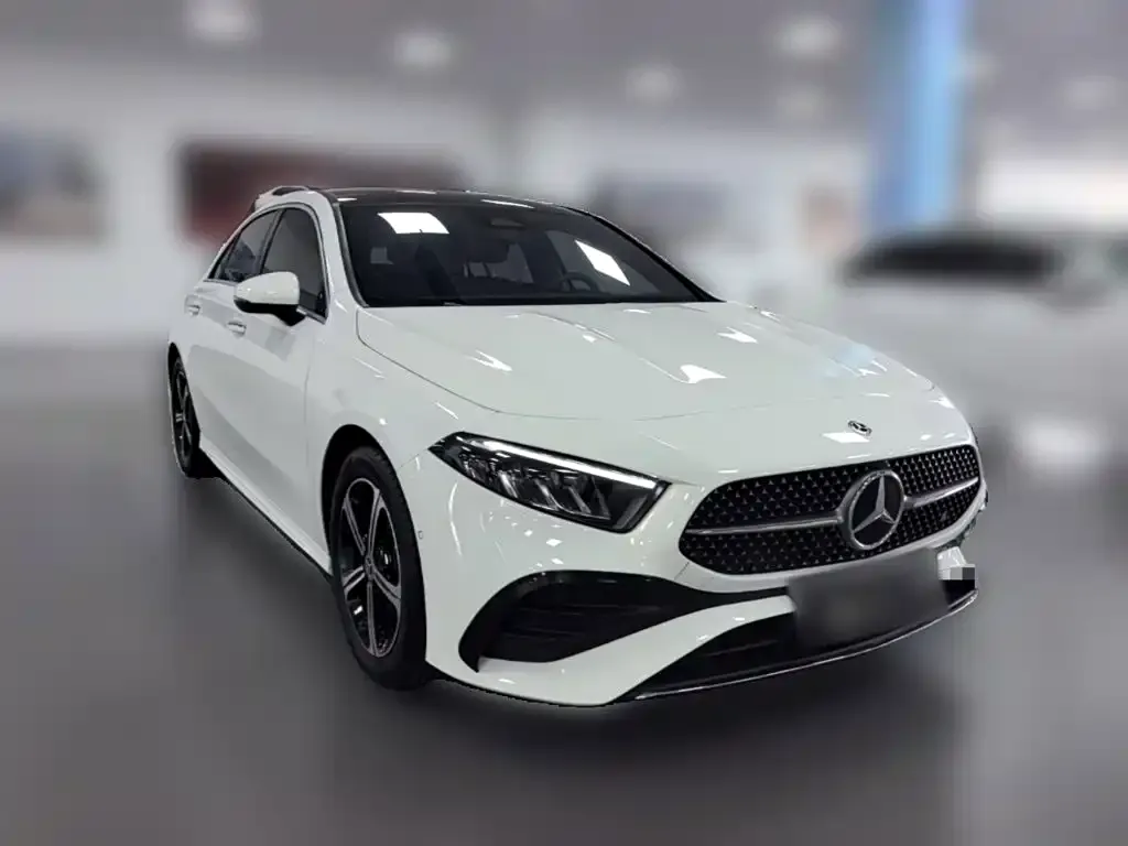Mercedes-Benz A-Class — фото 10