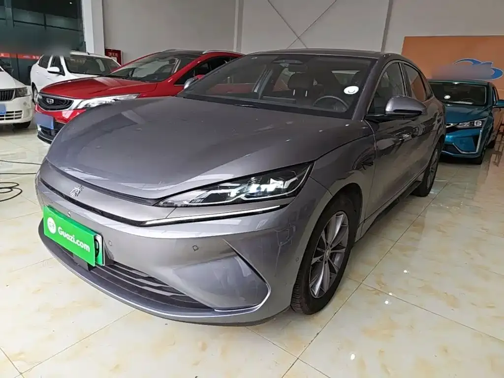 BYD Qin L — фото 1