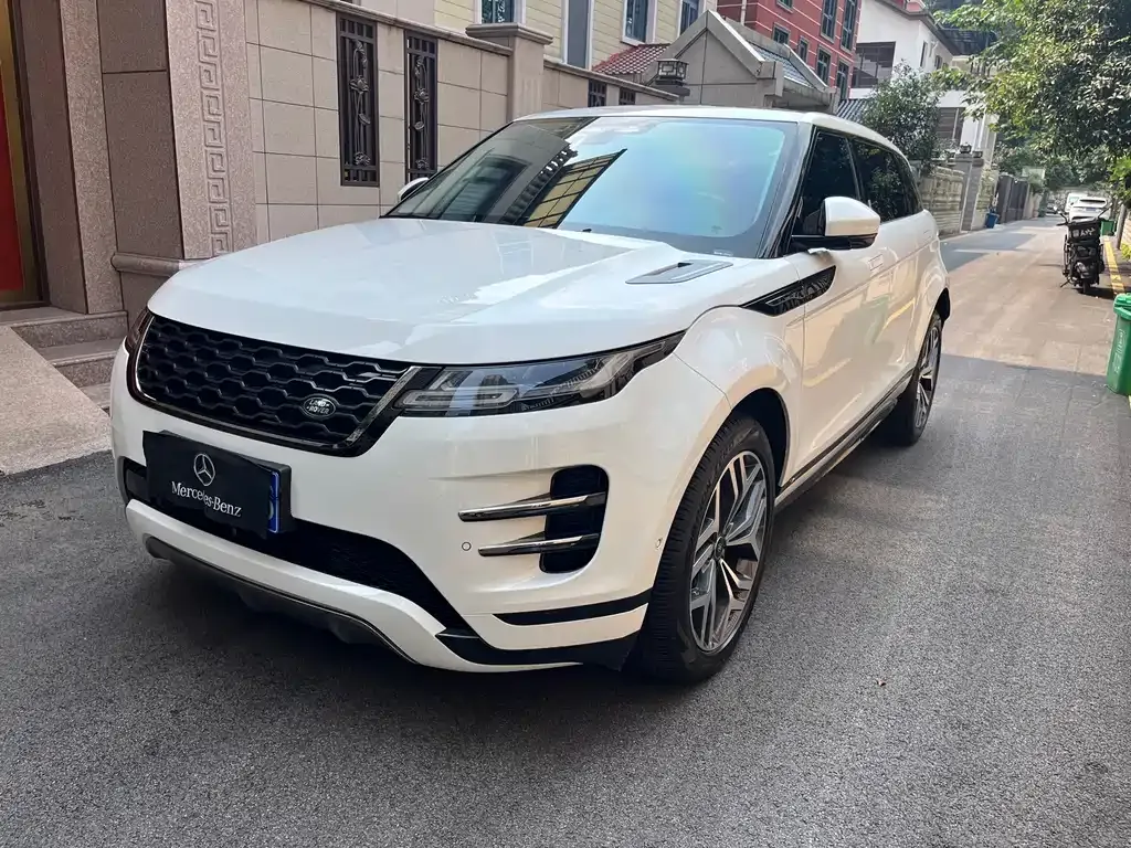 Land Rover Evoque — фото 1