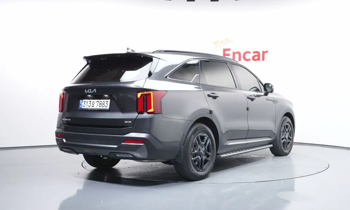 Kia Sorento — фото 4