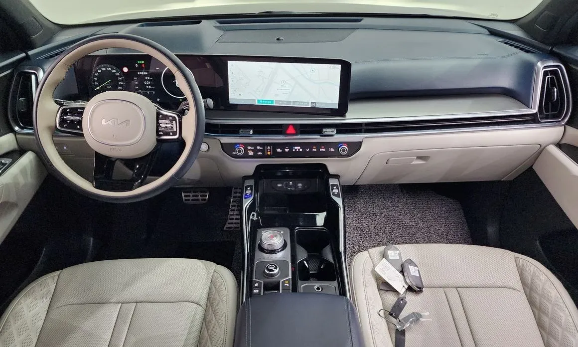 Kia Sorento — фото 8