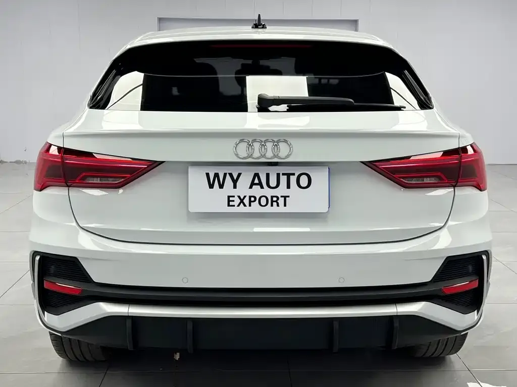 Audi Q3 Sportback — фото 3