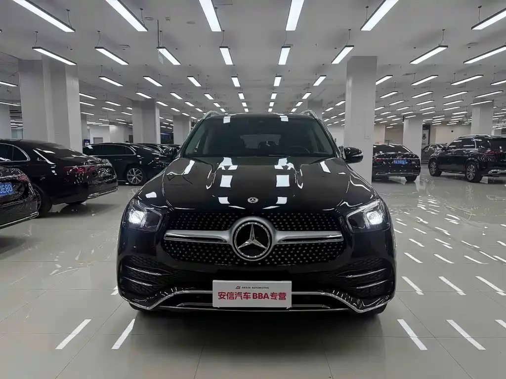 Mercedes-Benz GLE (Import) — фото 1