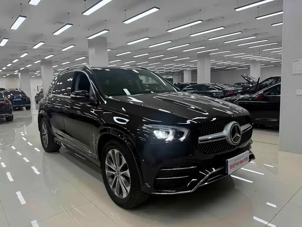 Mercedes-Benz GLE (Import) — фото 8
