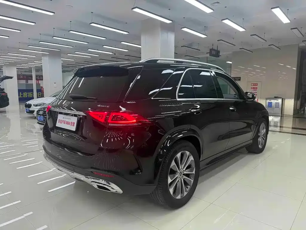 Mercedes-Benz GLE (Import) — фото 4