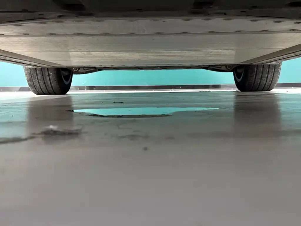Li Auto Li i8 — фото 3