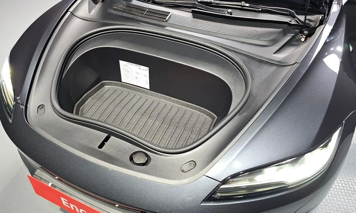 Tesla Model 3 — фото 10