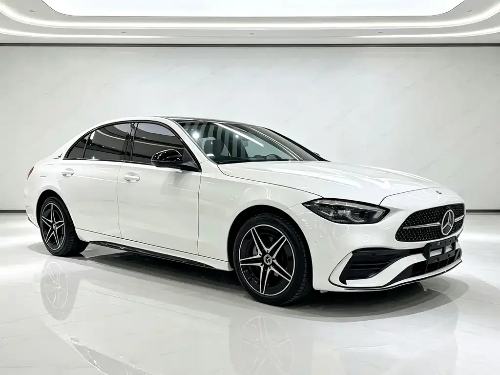 Mercedes-Benz C-Class — фото 6