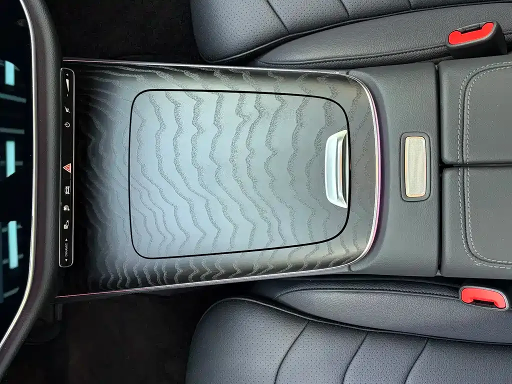 Mercedes-Benz E-Class New Energy — фото 7