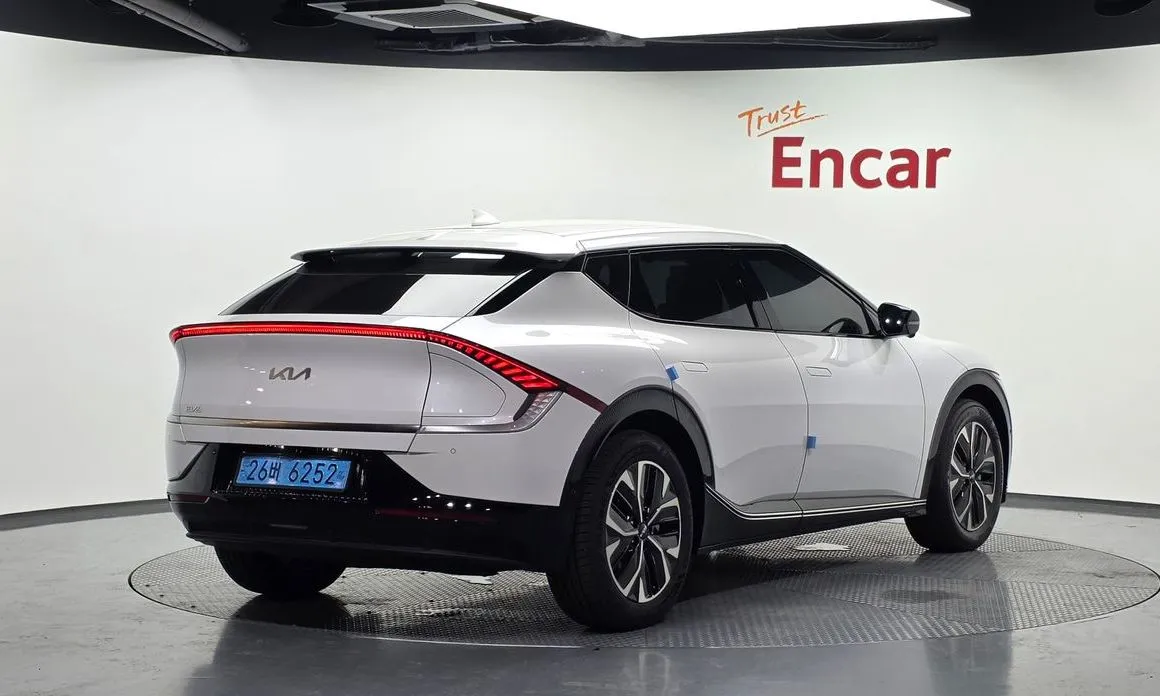 Kia EV6 — фото 3