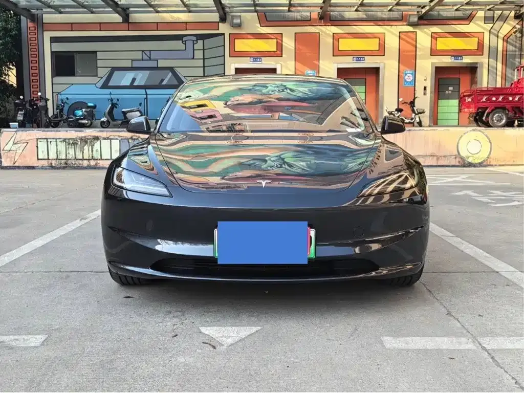 Tesla Model 3 — фото 8