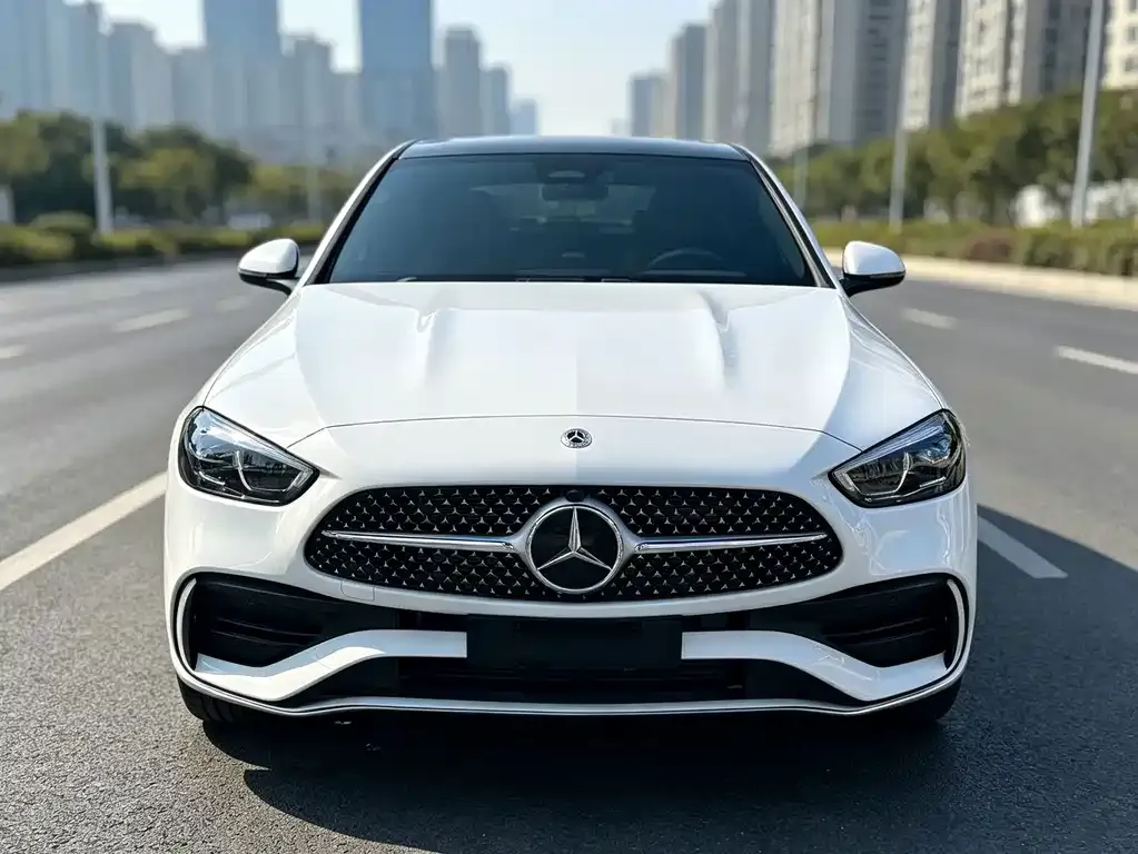 Mercedes-Benz C-Class — фото 10