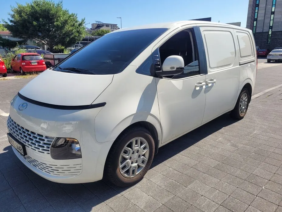 Hyundai Staria — фото 7
