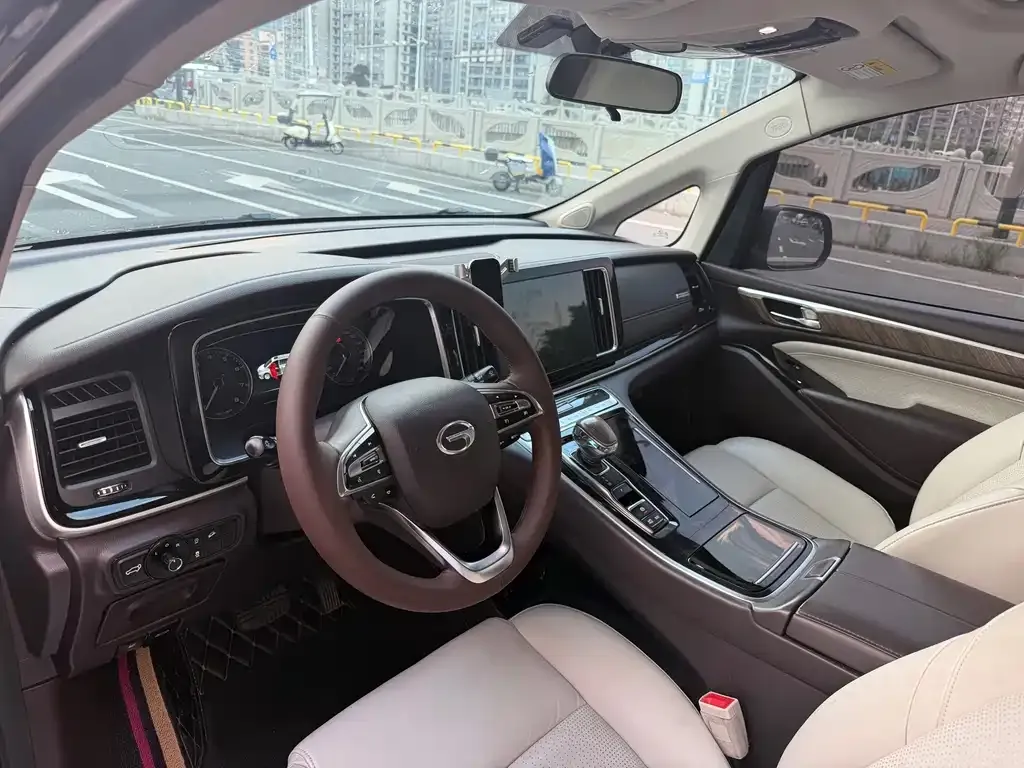 GAC Motor Trumpchi M8 — фото 7