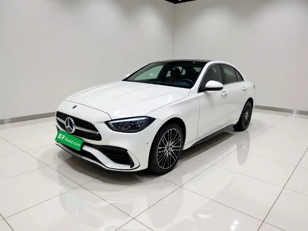Mercedes-Benz C-Class — фото 1