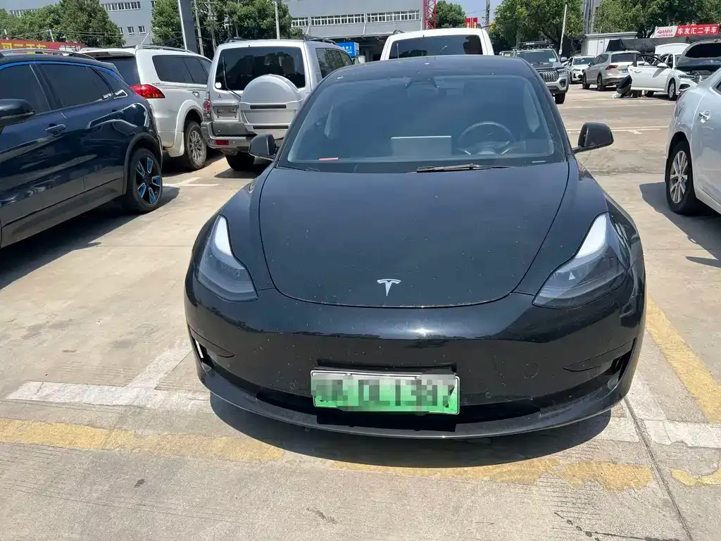 Tesla Model 3 — фото 6