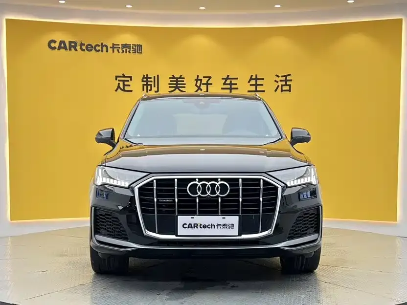 Audi Q7 — фото 2