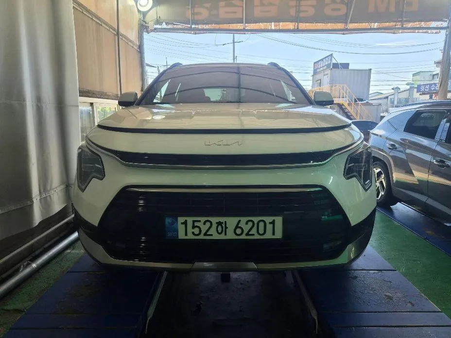 Kia Niro — фото 1