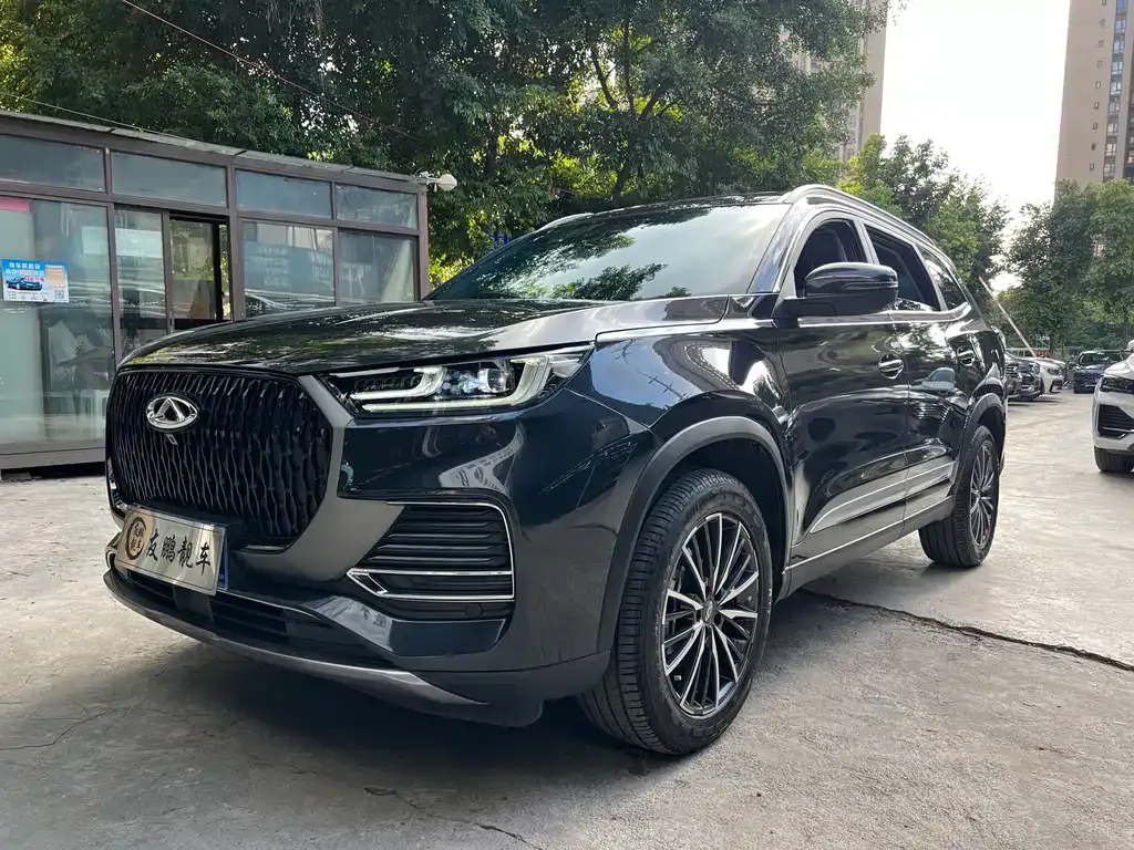 Chery Tiggo 8 — фото 1