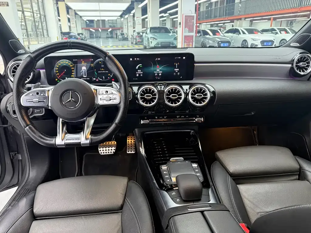 Mercedes-Benz A-Class AMG — фото 10