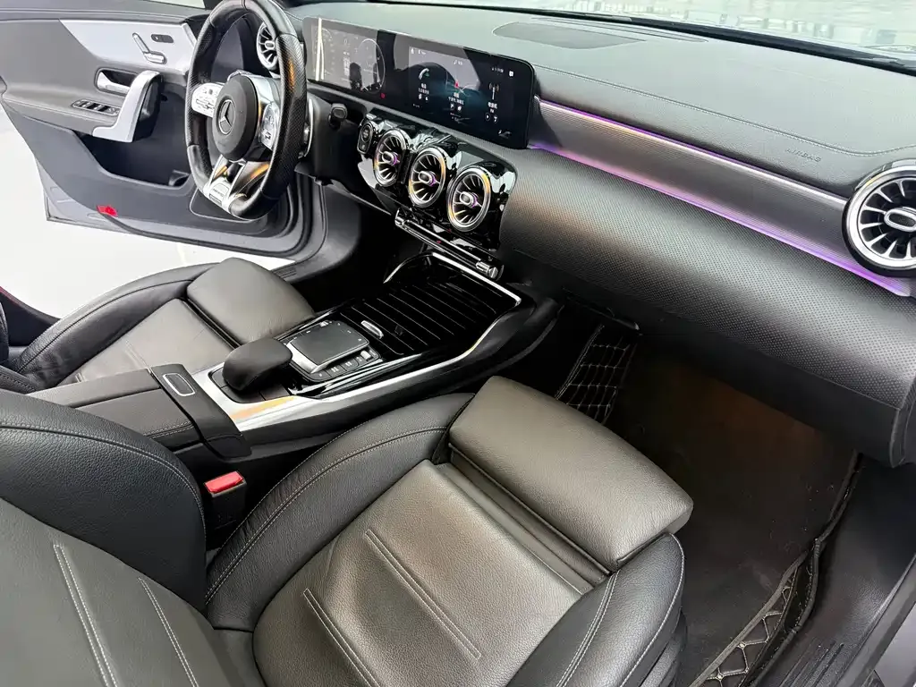 Mercedes-Benz A-Class AMG — фото 4