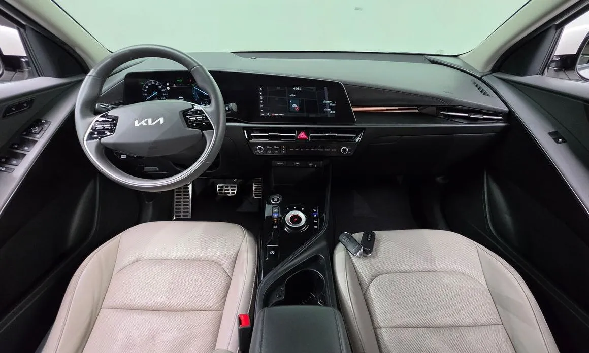 Kia Niro — фото 10