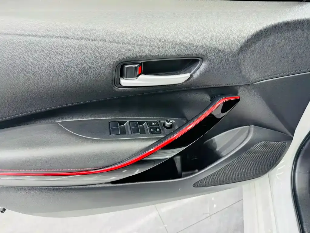 Toyota Levin — фото 10