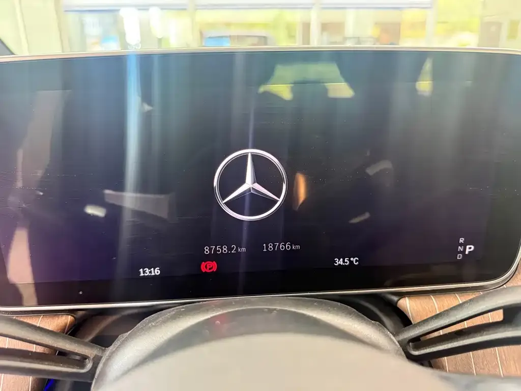 Mercedes-Benz EQE SUV — фото 2