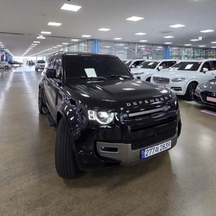 Land Rover Defender — фото 10
