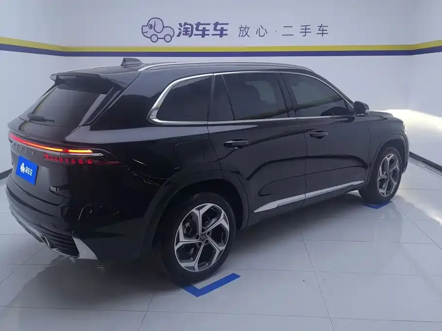 Geely Xingyue L — фото 6